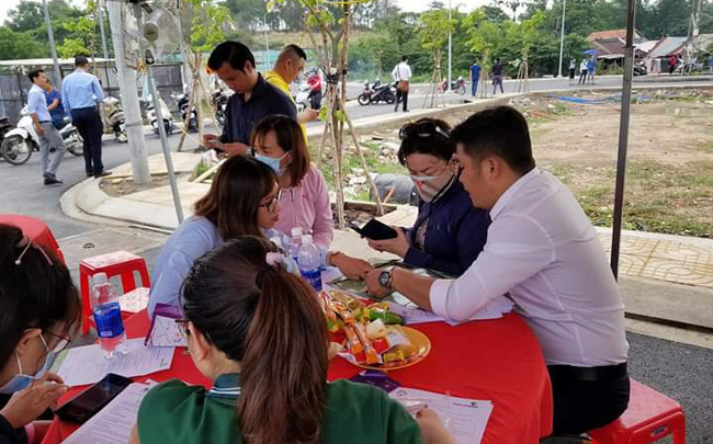 Liệu có một "cơn sóng" bất động sản mới vào cuối năm? Liệu có một "cơn sóng" bất động sản mới vào cuối năm?